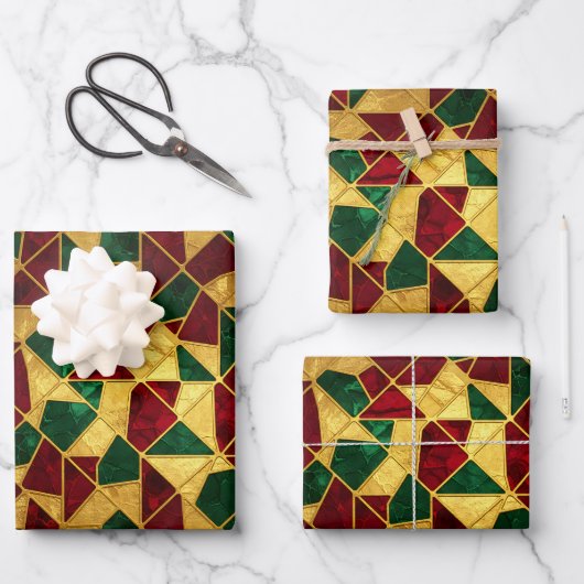 Stained Glass Style Christmas Red Green Gold  Inpakpapier Vel (Voorkant)