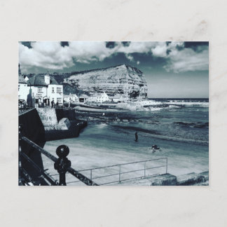 Staithes harbor uitzicht, North Yorkshire. Briefkaart