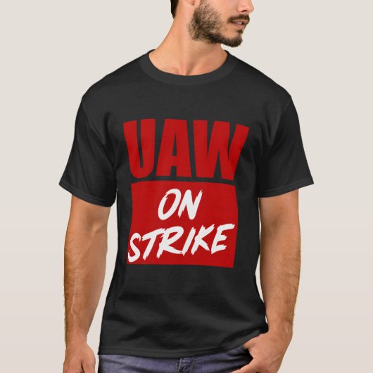 Stakende werknemers van de UAW slaan uit T-shirt (Voorkant)