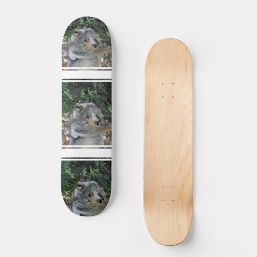 Stalking Wolf Skateboard (Voorkant)