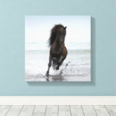Stallion aan boord | Noord-Atlantische Oceaan Canvas Afdruk (Insitu (Houten vloer))
