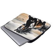 Stallion in Full Stride Laptop Sleeve (Voorkant onderkant)