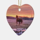 Stallion Running Home op Sunset on Ranch Keramisch Ornament (Links)