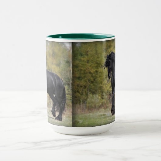 Stallion Strut Mok (Midden)