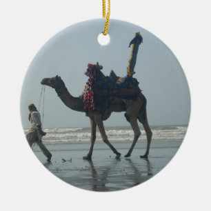 Stamkameelrit: Morgengetijde Zand & Zee Keramisch Ornament
