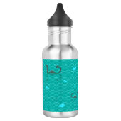 Stamnessen en vissen op een blauw Zee Waterfles (Links)