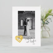 Stamped Heart in Gold met bruiloft Foto bedankt Folie Uitnodiging (Staand Voorkant)