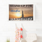 STAND-UP VOOR DEMOCRATIE #VoteBlue Spandoek (Insitu)