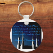 Stand Ye in Heilige Plaatsen Sleutelhanger (Voorkant)