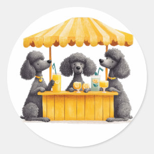 Standaard poedelhonden die een limonade stand runn ronde sticker