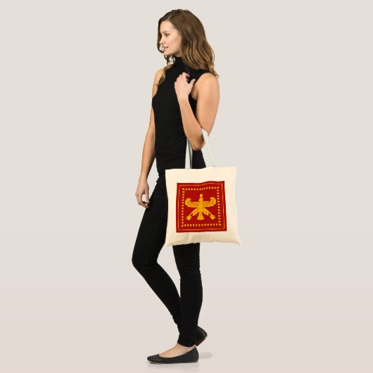 Standaard van Cyrus de Grote Shahbaz Perzische Rij Tote Bag (Voorkant (model))