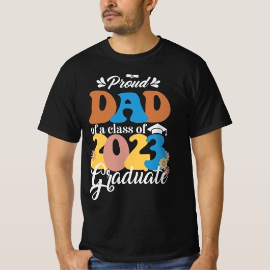 Standaarddatum van een klasse van 2023 Afstuderen  T-shirt (Voorkant)
