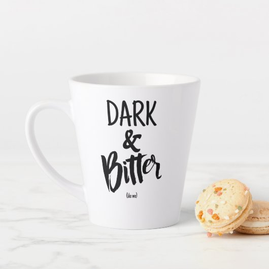 Standard Latte Mug - Dark & Bitter Mok (In situ)