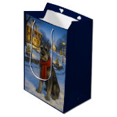 Standard Schnauzer Holiday  Medium Cadeauzakje (Voorkant Gekanteld)