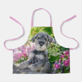 Standard Schnauzer Puppy in een bloeiende tuin - Schort (Voorkant)