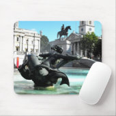 Standbeeld en fontein op Trafalgar Square Muismat (Met muis)