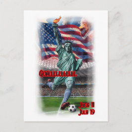 Standbeeld van Liberty speelt Voetbal op een  Feestdagenkaart