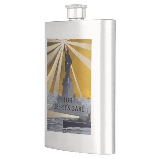 Standbeeld van Liberty Torch & US Navy Tweede Were Flacon (Links)