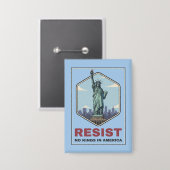 Standbeeld van Liberty verzet zich tegen anti-Trum Button (Voorkant / Achterkant)