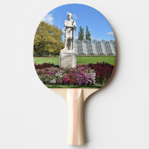 standbeeld van Sir William Wallace Tafeltennisbatje