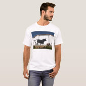 Standbeeld van stier en Spaans paard T-shirt (Voorkant volledig)