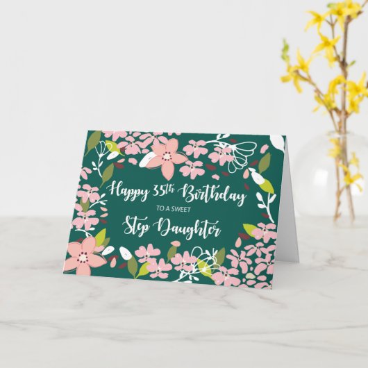 Stap dochter 35e verjaardag groene bloemen kaart (Gele Bloem)