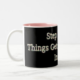 "Stap voor stap" Schattige ontwerp. Bestel nu Tweekleurige Koffiemok
