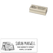 Stapel boeken en open boek retouradres rubberstempel (Gestempeld)