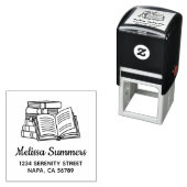 Stapel Boeken en Open Boekadres Zelfinktende Stempel (In situ)