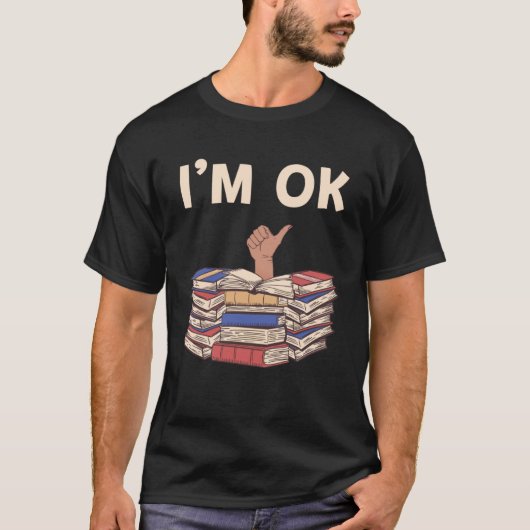 Stapel boeken in orde t-shirt (Voorkant)