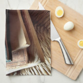 Stapel boeken op oude stoel theedoek (Quarter Fold)