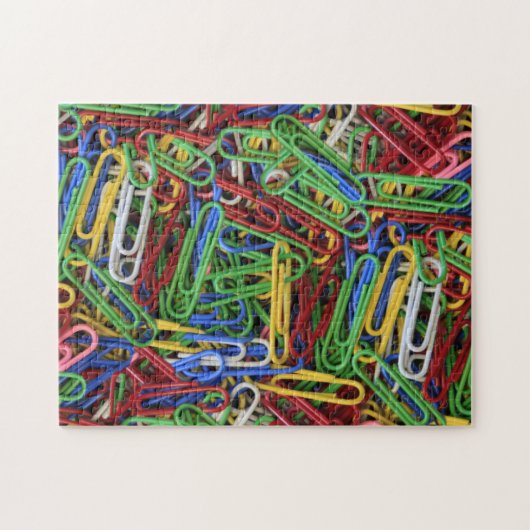 stapel gekleurde papierclips legpuzzel (Horizontaal)
