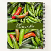 Stapel van groene pittige paprika's notitieboek (Achterkant)