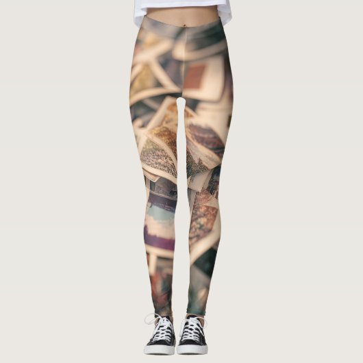 Stapel Vintage Foto's Leggings (Voorkant)