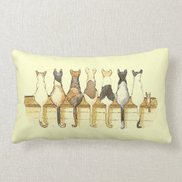 Stapelkatten met decoratieve kussen