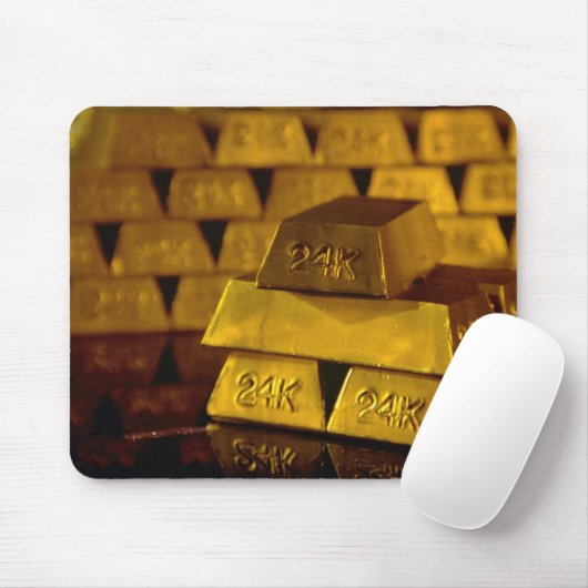 Stapels gouden staven muismat (Met muis)