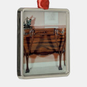 Stapeltafel Metalen Ornament (Rechts)