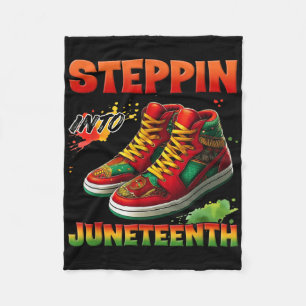 Stappen in Juneteenth Afro Afrikaanse sneakers voo Fleece Deken