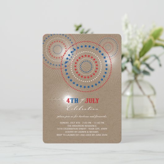 Star Bursts Fireworks Vierde van juli Uitnodiging (Staand voorkant)