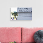 Star Crossed Lovers Shakespeare Graffiti NYC Canvas Afdruk (Insitu (Woonkamer))