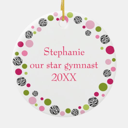 Star Gymnast in Pinks Personalized Keramisch Ornament (Achterkant)