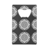 Star Mandala breit zwart & wit Creditkaart Flessenopener (Achterkant)