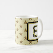 Star Monogram Gold Elegant Familienaam Initiaal Koffiemok (Voorkant rechts)