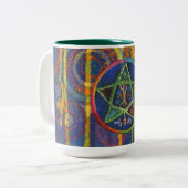 Star of Truth Celtic Tweekleurige Koffiemok (Voorkant links)