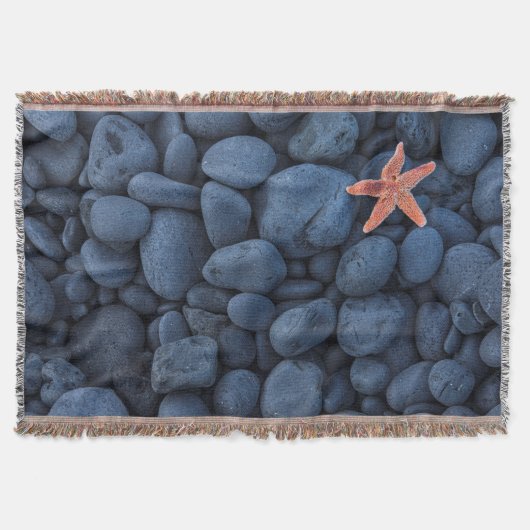 Starfish on Black Rocks langs de kust | IJsland Deken (Voorkant)