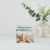 Starfish op een foto van Sandy Beach Vierkante Visitekaartje (Staand voorkant)