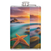 Starfish op strand op Dawn Heupfles (Achterkant)