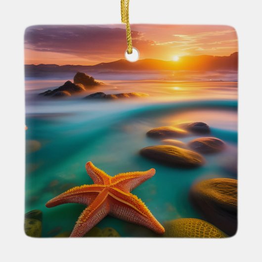 Starfish op strand op Dawn Keramisch Ornament (Voorkant)