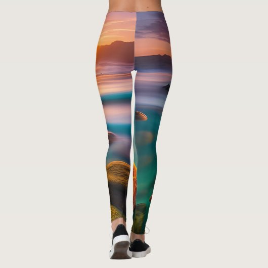 Starfish op strand op Dawn Leggings (Achterkant)