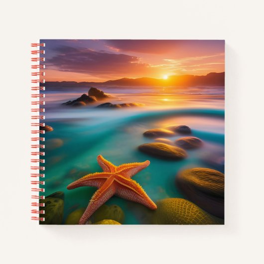 Starfish op strand op Dawn Notitieboek (Voorkant)